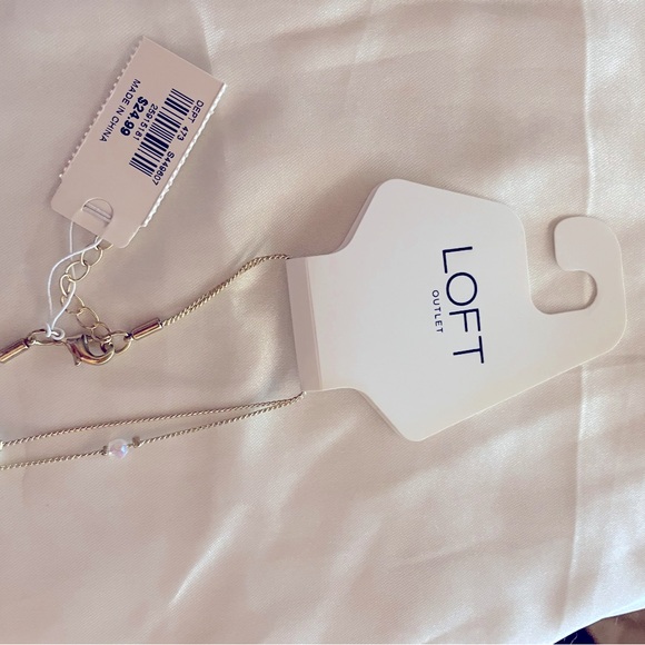 Ann Taylor Loft Necklaces - Picture 7 of 13